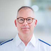 Klinischer Direktor Oberstarzt Dr. med. Frank Reuther der Klinik für Psychiatrie, Psychotherapie und Psychotraumatologie