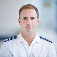 Klinischer Direktor Oberstarzt Prof. Dr. med. Dr. rer. nat. Konrad Steinestel der Klinik für Pathologie und Molekularpathologie