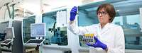 Medizinisch Technische Laborassistentin in der Klinik für Laboratoriumsmedizin im Bundeswehrkrankenhaus Berlin