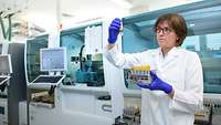 Medizinisch Technische Laborassistentin in der Klinik für Laboratoriumsmedizin im Bundeswehrkrankenhaus Berlin Medizinisch Technische Laborassistentin in der Klinik für Laboratoriumsmedizin im Bundeswehrkrankenhaus Berlin