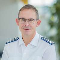 Abteilungsleiter Oberfeldapotheker Dr. Thomas Hussenether der Krankenhausapotheke vom Bundeswehrkrankenhaus Ulm