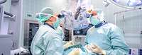 Operation in der Klinik für Neurochirurgie am Bundeswehrkrankenhaus Hamburg