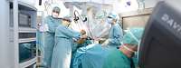 Operation in der Klinik für Urologie mit dem roboter-assistierten OP-Verfahren (DaVinci) am BundeswehrZentralkrankenhaus Koblenz