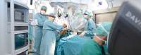 Operation in der Klinik für Urologie mit dem roboter-assistierten OP-Verfahren (DaVinci) am BundeswehrZentralkrankenhaus Koblenz
