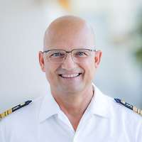 Leiter Internistische Intensivmedizin Flottillenarzt Dr. med. Stephan Opderbeck der Klinik für Innere Medizin