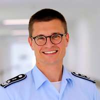 Oberfeldarzt Dr. med. Alexander Höcker 