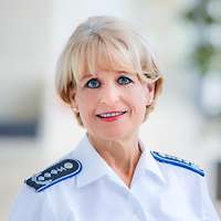 Abteilungsleiterin Oberstarzt Dr. med. dent. Kerstin Kladny von der Abteilung für Zahnmedizin