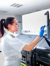 Laboratoriumsmedizin am Bundeswehrkrankenhaus Ulm Laboratoriumsmedizin am Bundeswehrkrankenhaus Ulm