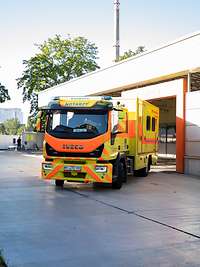 Intensiv-Transportwagen vom Bundeswehrkrankenhaus Berlin