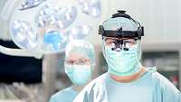 Operateur der Klinik für Allgemein- und Viszeralchirurgie, Gefäßchirurgie am Bundeswehrkrankenhaus Hamburg Operateur der Klinik für Allgemein- und Viszeralchirurgie, Gefäßchirurgie am Bundeswehrkrankenhaus Hamburg