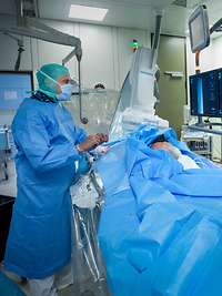 Klinik für Gefäßchirurgie und Endovaskuläre Chirurgie am Bundeswehrkrankenhaus Ulm Klinik für Gefäßchirurgie und Endovaskuläre Chirurgie am Bundeswehrkrankenhaus Ulm