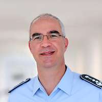 Klinischer Direktor Oberstarzt Prof. Dr. med. Rüdiger Eming der Klinik für Dermatologie, Venerologie und Allergologie