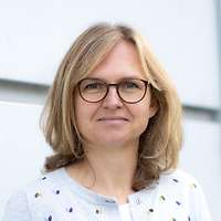 Bibliothekshauptsekretärin Katrin Schwarz