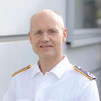 Oberfeldarzt Dr. Wulfert