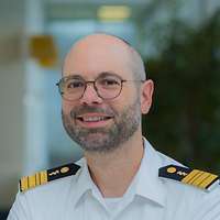Klinik für Radiologie und Neuroradiologie Klinischer Direktor Flotillenarzt PD Dr. Hackenbroch