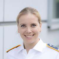 Oberstabsarzt Dr. med Constanze Witzel