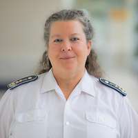 Portraitaufnahme weibliche Oberstärztin