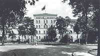 Historische Gebäudeansicht Bundeswehrkrankenhaus Berlin